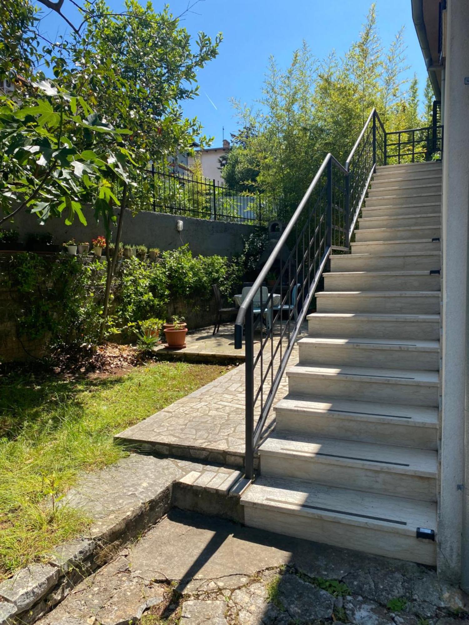 Apartments Tena With Private Parking Pula Luaran gambar