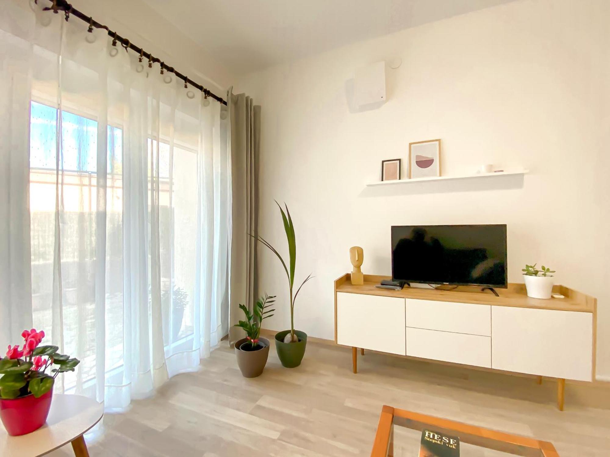 Apartments Tena With Private Parking Pula Luaran gambar