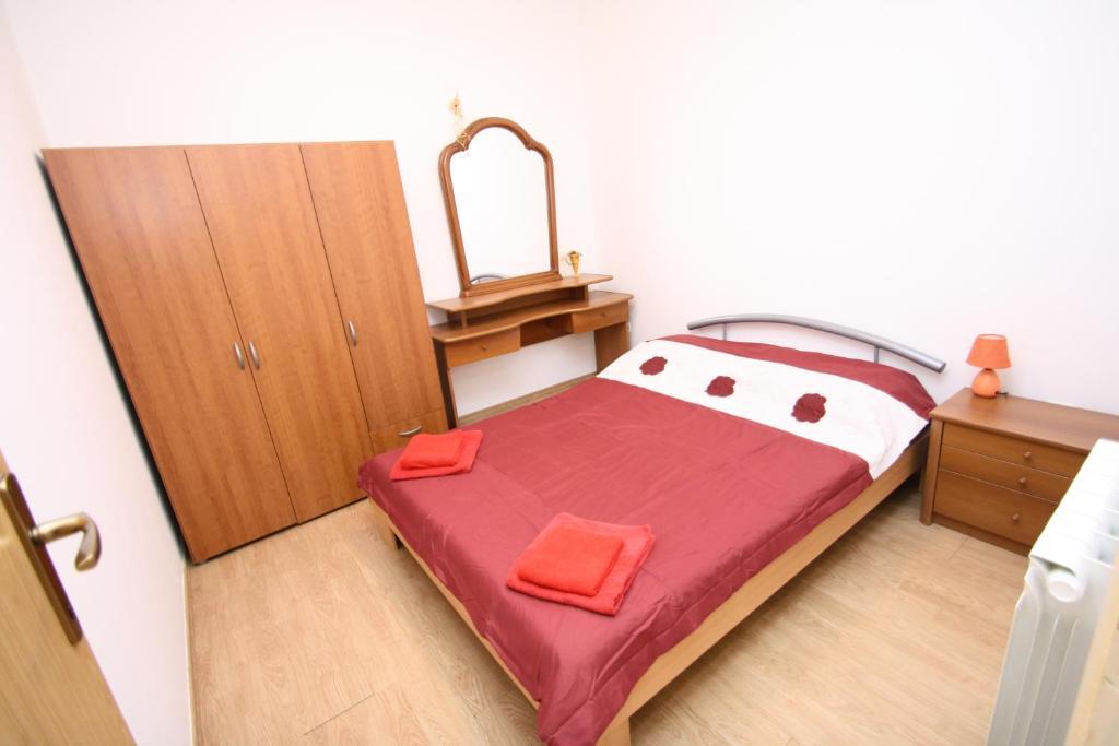 Apartments Tena With Private Parking Pula Bilik gambar