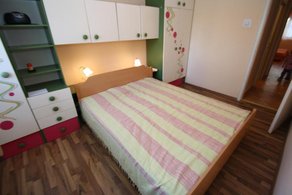Apartments Tena With Private Parking Pula Bilik gambar