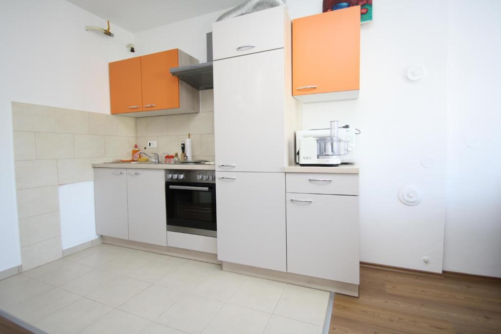 Apartments Tena With Private Parking Pula Bilik gambar